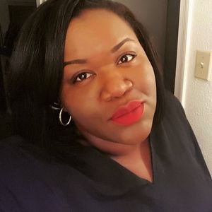 Meet your Posher, Kera